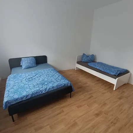 Large Flat With Separate For 8 Guests St0 * Zeitz