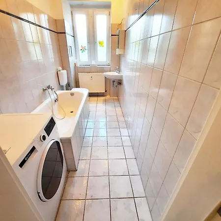 Apartamento Large Flat With Separate For 8 Guests St0 *
